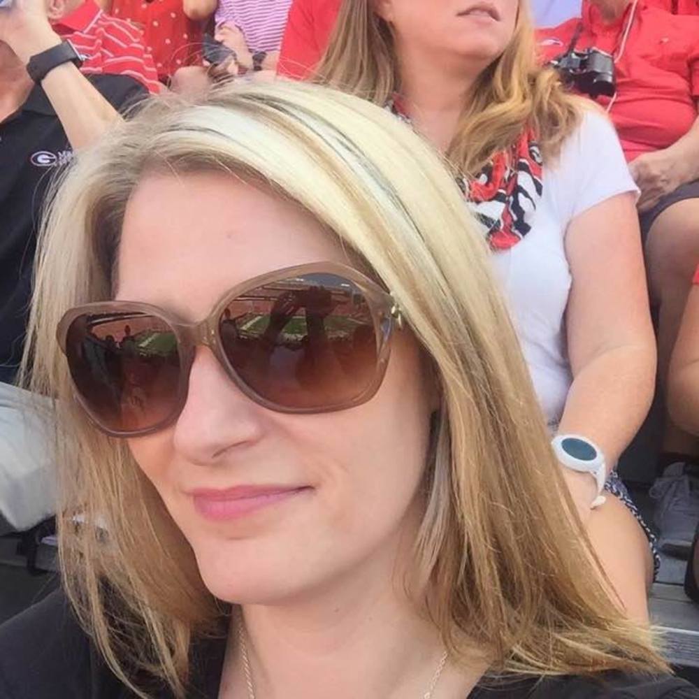 Meet your Posher, Crystal